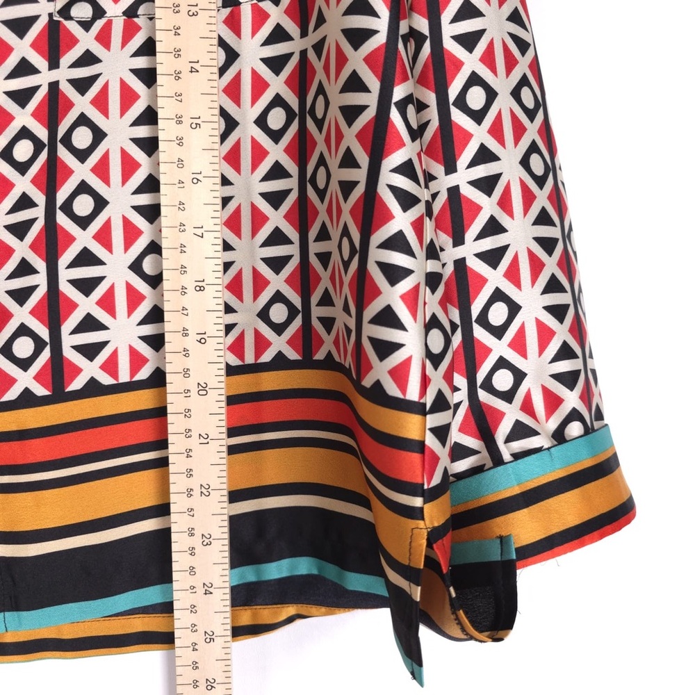 GRACIA Women’s Silky Shirt Button Front Long Sleeve Multicolor Geometric MEDIUM - Picture 3 of 10